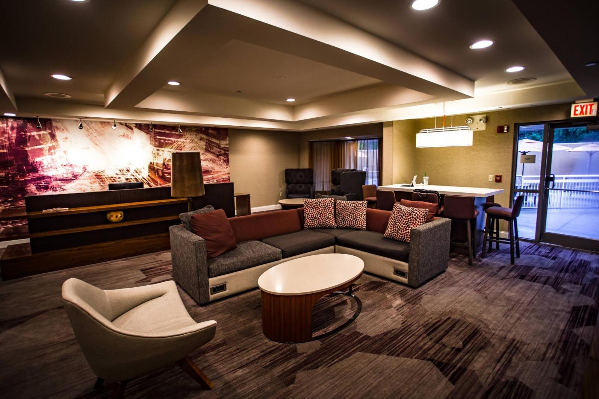 Hotel Courtyard Memphis East/Bill Morris Parkway Zewnętrze zdjęcie