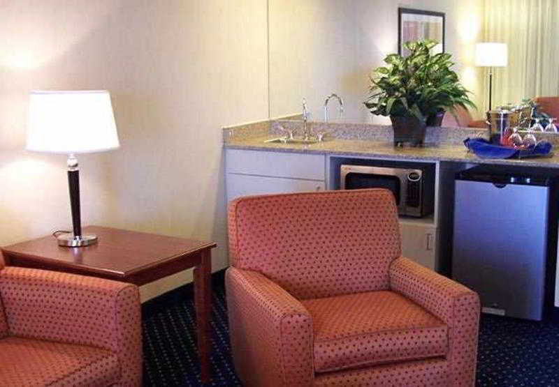 Hotel Courtyard Memphis East/Bill Morris Parkway Zewnętrze zdjęcie