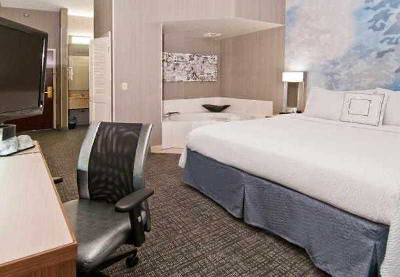 Hotel Courtyard Memphis East/Bill Morris Parkway Zewnętrze zdjęcie